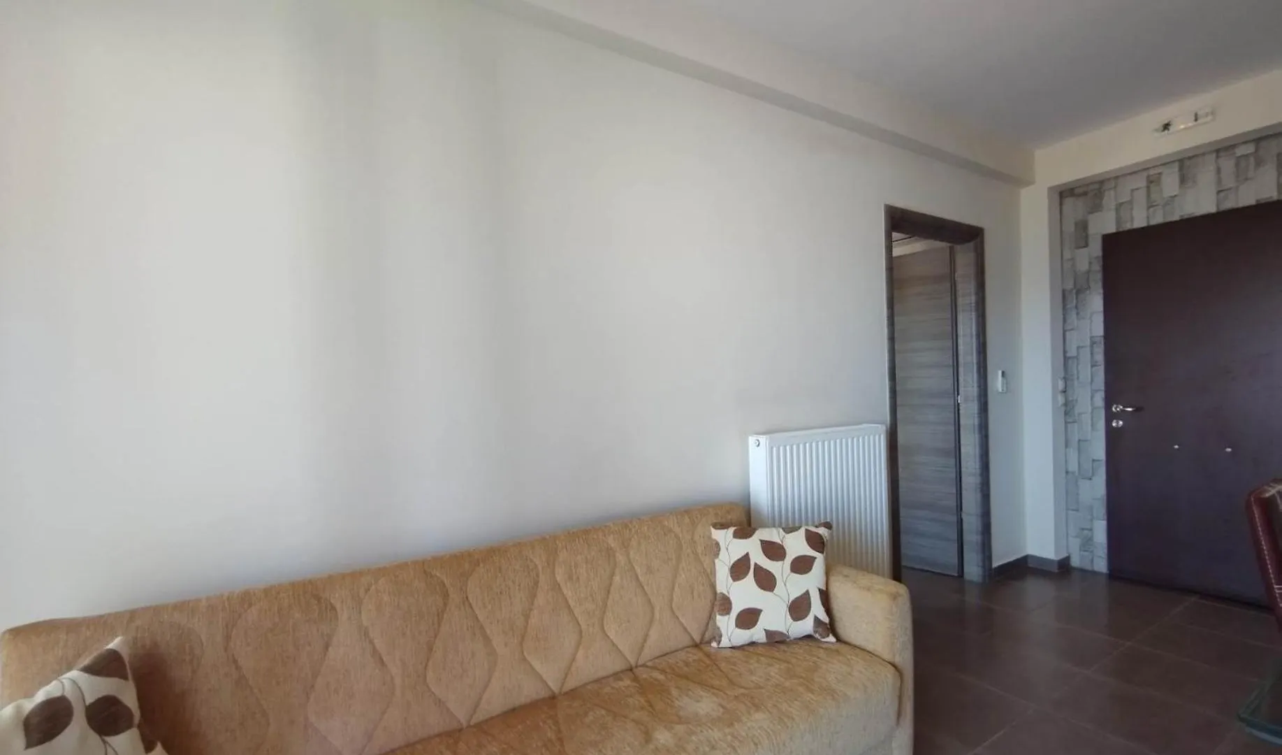Angelos Apartment 1 Karavomylos 0*,