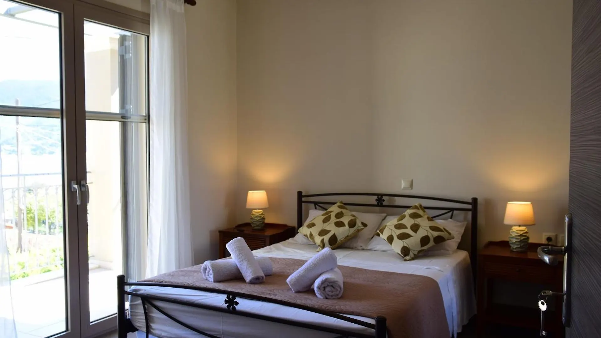Angelos Apartment 1 كارافوميلوس اليونان